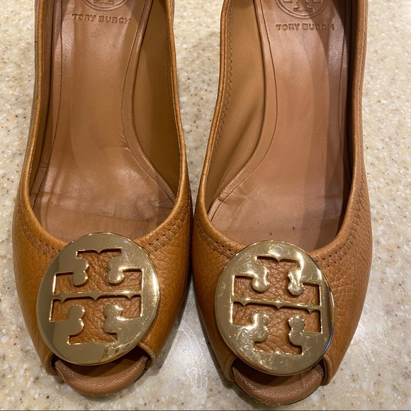multi logo wedge tory burch